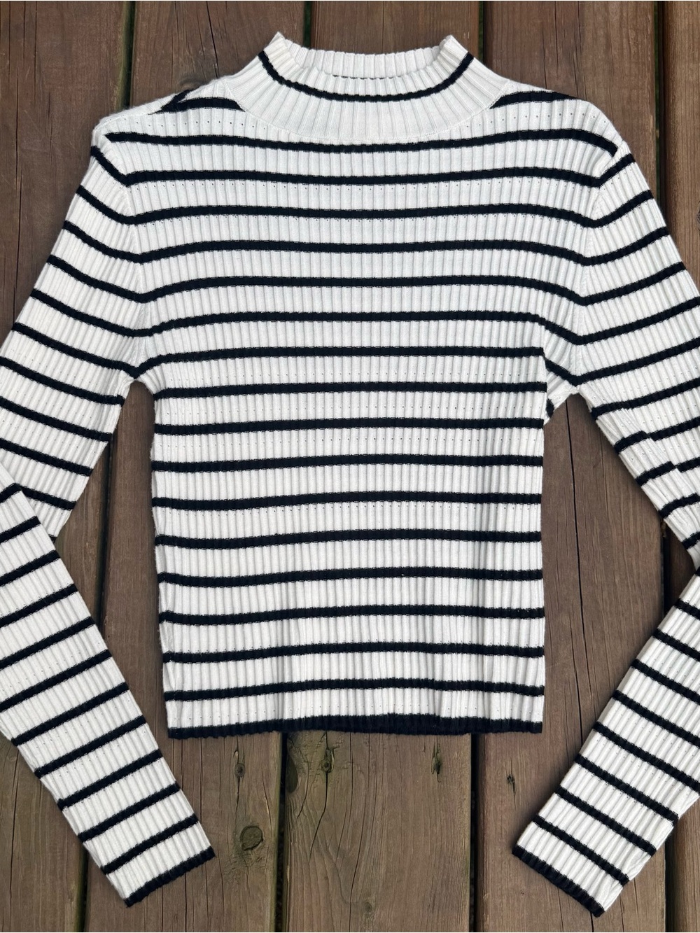Ultra Flirt Women’s Sweater Sz L White Black Striped Rib-Knit Mock Neck Stretch
